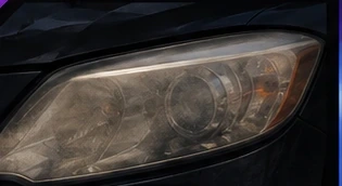 Cloudy headlight before restoration